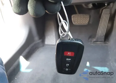 2018 Toyota Camry Hybrid Le z USA, uszkodzony, nr VIN 4T1B31HK4JU500809